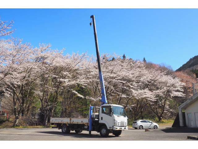 フォワード 　ＺＥ３０４ＳＬＨ　４段クレーン　フックイン　ハイジャッキ　角足　２．９３ｔ吊　ラジコン　重機回送車　セルフクレーン　クレーン付セルフローダー　鉄板張り　軽々ゲート　積載２．４ｔ　ターボ２１０馬力（18枚目）