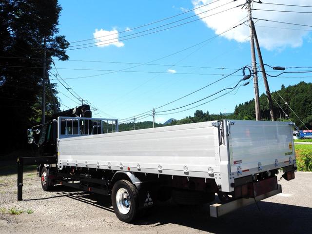 ファイター 　増トン　電磁式リターダ　ＴＭ－ＺＥ３６４ＨＲ　４段クレーン　フックイン　角足　差し違いアウトリガー　２．９３ｔ吊　ラジコン付　三方開　新品アルミブロック平ボディ　積載５．６ｔ　ターボ２７０馬力　ベッド（4枚目）