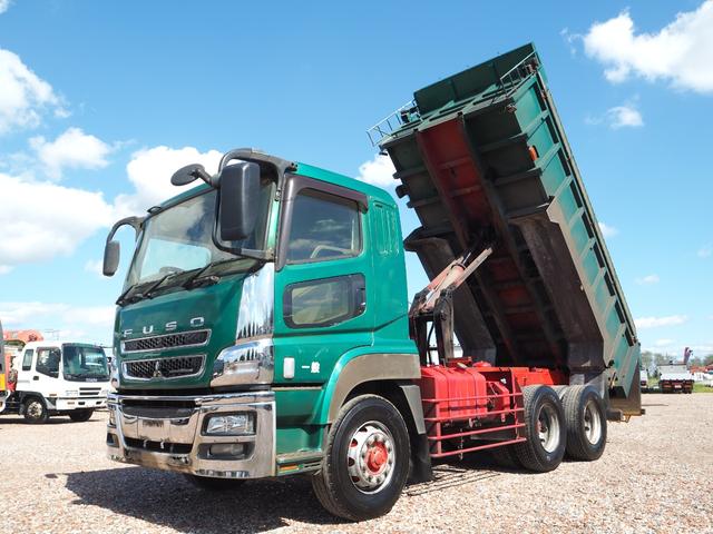 スーパーグレート 　２デフ　末広自動車工業製（極東製）　ＤＤ１０－７６１　深ダンプ　１１立米　電動コボレーン　ベッド付き　リーフサス　７速ＭＴ　ターボ３８０馬力　デフロック　坂道発進補助装置　ＨＩＤ　ＥＴＣ　積載８．７ｔ（10枚目）