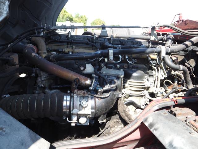 スーパーグレート 　２デフ　末広自動車工業製（極東製）　ＤＤ１０－７６１　深ダンプ　１１立米　電動コボレーン　ベッド付き　リーフサス　７速ＭＴ　ターボ３８０馬力　デフロック　坂道発進補助装置　ＨＩＤ　ＥＴＣ　積載８．７ｔ（57枚目）