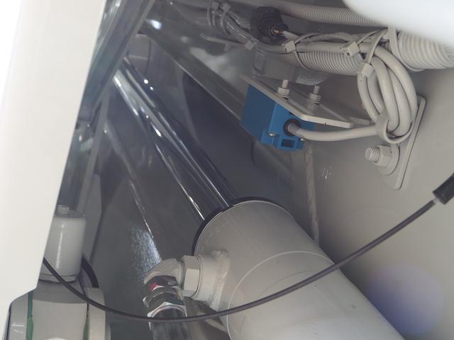 ファイター 　未使用　新明和　ＧＴ１０４－５７３４Ｐ　塵芥車／パッカー車　プレス式　ダンボール／ペーパー仕様　容積１０．２立米　連続スイッチ　汚水タンク　ターボ２２０馬力　積載１．２５ｔ　６速ＭＴ　バックモニター（38枚目）