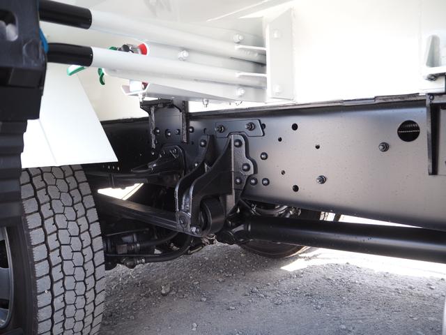 ファイター 　未使用　新明和　ＧＴ１０４－５７３４Ｐ　塵芥車／パッカー車　プレス式　ダンボール／ペーパー仕様　容積１０．２立米　連続スイッチ　汚水タンク　ターボ２２０馬力　積載１．２５ｔ　６速ＭＴ　バックモニター（49枚目）