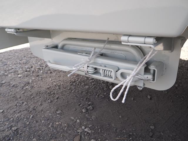 ファイター 　未使用　新明和　ＧＴ１０４－５７３４Ｐ　塵芥車／パッカー車　プレス式　ダンボール／ペーパー仕様　容積１０．２立米　連続スイッチ　汚水タンク　ターボ２２０馬力　積載１．２５ｔ　６速ＭＴ　バックモニター（53枚目）