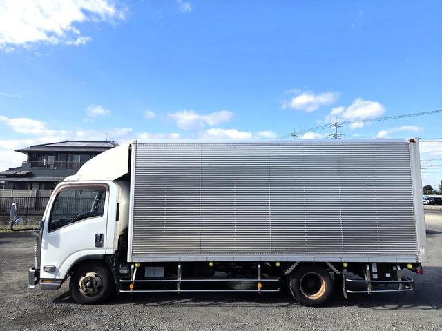 エルフトラック ディーラーにてエンジン載替済み ワイド超ロング アルミバン 日本フルハーフ コンビゲート(上蓋+跳ね上げパワーゲート) 昇降能力1000kg 庫内有線リモコン付 ラッシング2段 スムーサー(2ペダル)(3枚目)