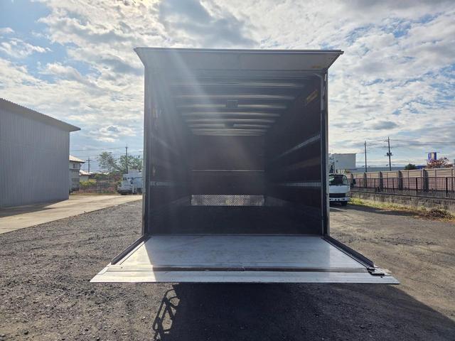 エルフトラック ディーラーにてエンジン載替済み ワイド超ロング アルミバン 日本フルハーフ コンビゲート(上蓋+跳ね上げパワーゲート) 昇降能力1000kg 庫内有線リモコン付 ラッシング2段 スムーサー(2ペダル)(16枚目)