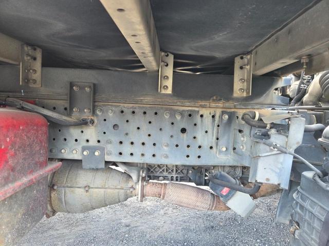 エルフトラック ディーラーにてエンジン載替済み ワイド超ロング アルミバン 日本フルハーフ コンビゲート(上蓋+跳ね上げパワーゲート) 昇降能力1000kg 庫内有線リモコン付 ラッシング2段 スムーサー(2ペダル)(34枚目)