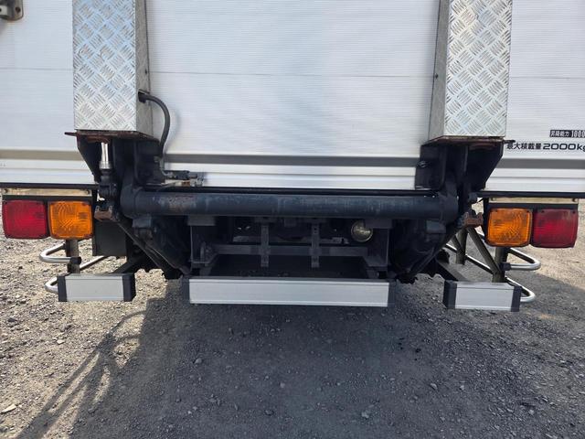 エルフトラック ディーラーにてエンジン載替済み ワイド超ロング アルミバン 日本フルハーフ コンビゲート(上蓋+跳ね上げパワーゲート) 昇降能力1000kg 庫内有線リモコン付 ラッシング2段 スムーサー(2ペダル)(43枚目)