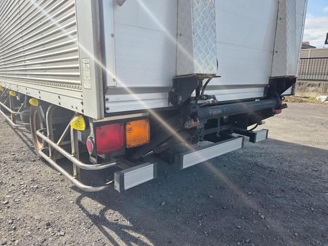 エルフトラック ディーラーにてエンジン載替済み ワイド超ロング アルミバン 日本フルハーフ コンビゲート(上蓋+跳ね上げパワーゲート) 昇降能力1000kg 庫内有線リモコン付 ラッシング2段 スムーサー(2ペダル)(44枚目)