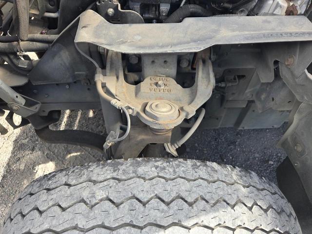 エルフトラック ディーラーにてエンジン載替済み ワイド超ロング アルミバン 日本フルハーフ コンビゲート(上蓋+跳ね上げパワーゲート) 昇降能力1000kg 庫内有線リモコン付 ラッシング2段 スムーサー(2ペダル)(55枚目)