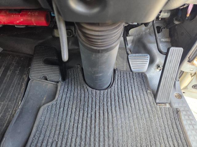 エルフトラック ディーラーにてエンジン載替済み ワイド超ロング アルミバン 日本フルハーフ コンビゲート(上蓋+跳ね上げパワーゲート) 昇降能力1000kg 庫内有線リモコン付 ラッシング2段 スムーサー(2ペダル)(71枚目)