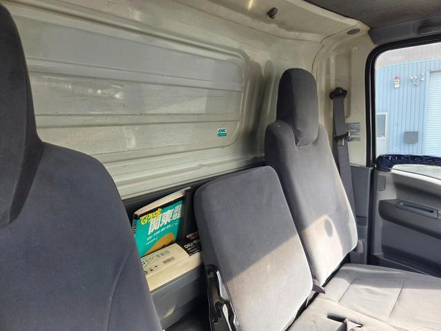 エルフトラック ディーラーにてエンジン載替済み ワイド超ロング アルミバン 日本フルハーフ コンビゲート(上蓋+跳ね上げパワーゲート) 昇降能力1000kg 庫内有線リモコン付 ラッシング2段 スムーサー(2ペダル)(74枚目)