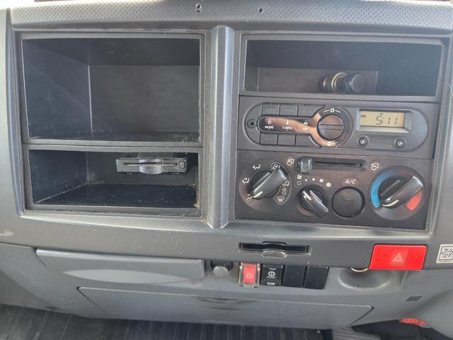 エルフトラック ディーラーにてエンジン載替済み ワイド超ロング アルミバン 日本フルハーフ コンビゲート(上蓋+跳ね上げパワーゲート) 昇降能力1000kg 庫内有線リモコン付 ラッシング2段 スムーサー(2ペダル)(75枚目)