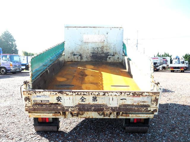 キャンター 　ワイド幅　新明和製　ＳＤ４－３０　ローダーダンプ／ダンプローダー　手動コボレーン　三方開　ターボ　積載３．５５ｔ　５速ＭＴ　坂道発進補助装置（4枚目）