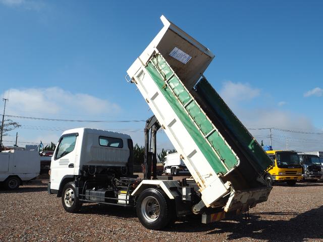 キャンター 　ワイド幅　新明和製　ＳＤ４－３０　ローダーダンプ／ダンプローダー　手動コボレーン　三方開　ターボ　積載３．５５ｔ　５速ＭＴ　坂道発進補助装置（26枚目）