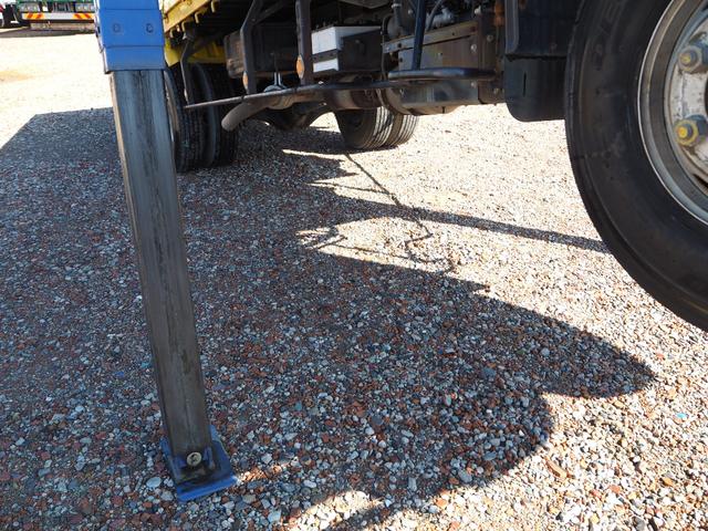 フォワード 重機回送車 セルフクレーン/クレーン付セルフローダー スロープハンガー タダノ TM-ZE364SLH 4段クレーン フックイン ハイジャッキ 角足 油圧張出 ラジコン ターボ 積載2.25t ETC(13枚目)