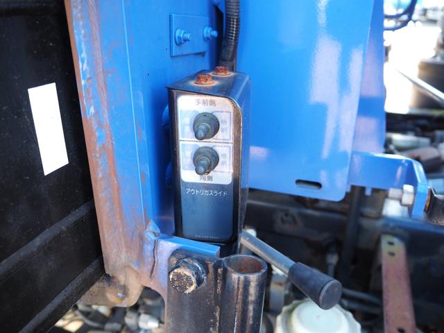 フォワード 重機回送車 セルフクレーン/クレーン付セルフローダー スロープハンガー タダノ TM-ZE364SLH 4段クレーン フックイン ハイジャッキ 角足 油圧張出 ラジコン ターボ 積載2.25t ETC(16枚目)