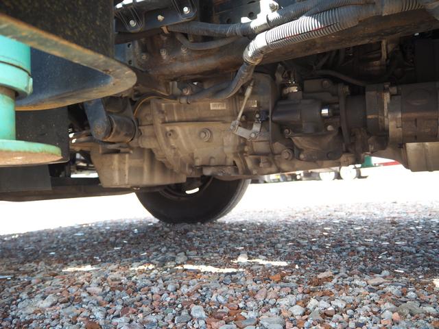 キャンター 　カスタムグレード　ワイド超ロング　タダノ製　ＴＭ－ＺＥ２９４ＨＲ　４段クレーン　フックイン　差し違いアウトリガー　２．９３ｔ吊　ラジコン　平ボディ　床鉄板張り　軽々ゲート　ターボ　積載３．４ｔ　ＨＩＤ（55枚目）