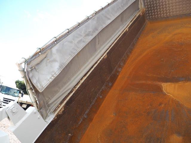 ヒノレンジャー 外装仕上げ済み 増トン 中型6t GVW11t未満 中型免許対応(8t限定を除く) 新明和 DR4-01S ダンプ 電動コボレーン ターボ225馬力 積載4.65t 6速MT ベッド付 ブレーキロック(41枚目)