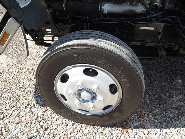 ヒノレンジャー 外装仕上げ済み 増トン 中型6t GVW11t未満 中型免許対応(8t限定を除く) 新明和 DR4-01S ダンプ 電動コボレーン ターボ225馬力 積載4.65t 6速MT ベッド付 ブレーキロック(54枚目)