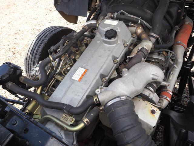 ヒノレンジャー 外装仕上げ済み 増トン 中型6t GVW11t未満 中型免許対応(8t限定を除く) 新明和 DR4-01S ダンプ 電動コボレーン ターボ225馬力 積載4.65t 6速MT ベッド付 ブレーキロック(57枚目)