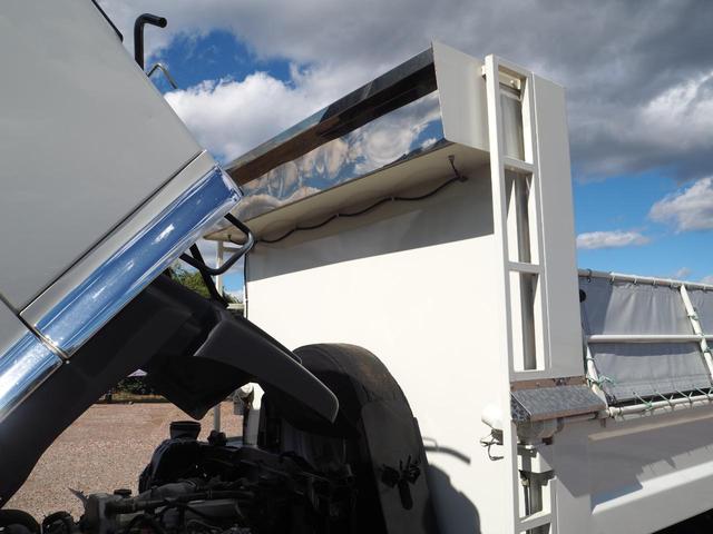 ヒノレンジャー 外装仕上げ済み 増トン 中型6t GVW11t未満 中型免許対応(8t限定を除く) 新明和 DR4-01S ダンプ 電動コボレーン ターボ225馬力 積載4.65t 6速MT ベッド付 ブレーキロック(59枚目)