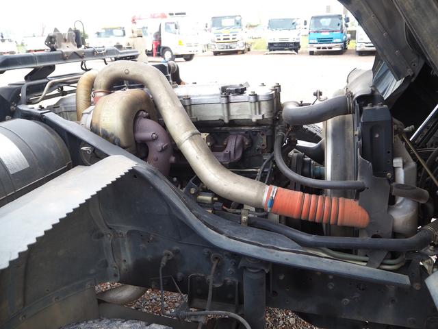 ファイター 増々トン 2デフ 20tベース ショートボディ ワイド幅 重機回送車 セーフティーローダー 花見台製 SF200MA スライドボディ ウインチ ラジコン付 ターボ270馬力 積載11.5t デフロック(11枚目)