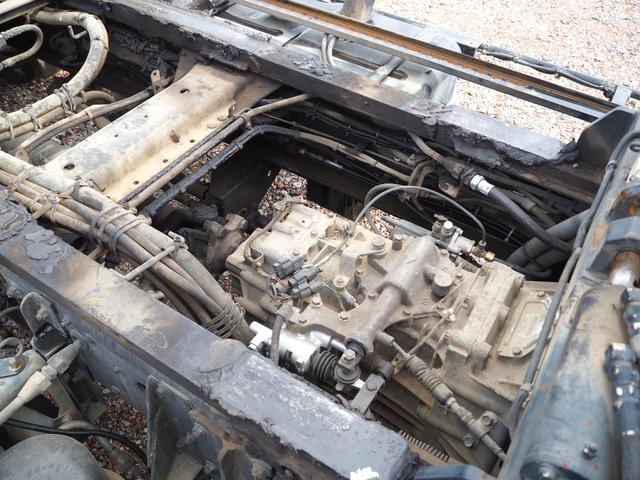 ファイター 増々トン 2デフ 20tベース ショートボディ ワイド幅 重機回送車 セーフティーローダー 花見台製 SF200MA スライドボディ ウインチ ラジコン付 ターボ270馬力 積載11.5t デフロック(16枚目)