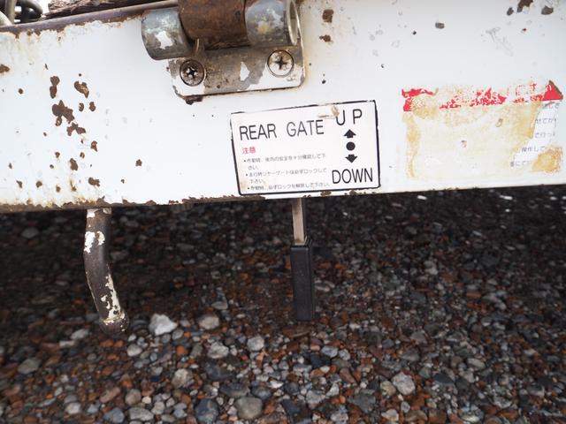 ファイター 増々トン 2デフ 20tベース ショートボディ ワイド幅 重機回送車 セーフティーローダー 花見台製 SF200MA スライドボディ ウインチ ラジコン付 ターボ270馬力 積載11.5t デフロック(28枚目)