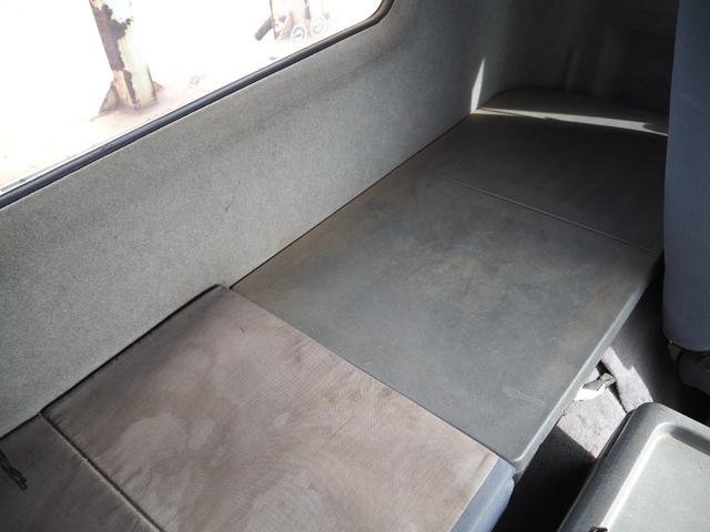 ファイター 増々トン 2デフ 20tベース ショートボディ ワイド幅 重機回送車 セーフティーローダー 花見台製 SF200MA スライドボディ ウインチ ラジコン付 ターボ270馬力 積載11.5t デフロック(71枚目)