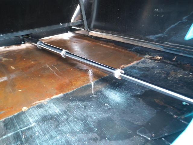 フォワード パッカー車/塵芥車 新明和 G-PX GT084-5733P プレス式 ダンボール/ペーパー仕様 容積8.6立米 連続スイッチ リーフサス ターボ210馬力 積載1.85t 6速MT バックモニター(18枚目)