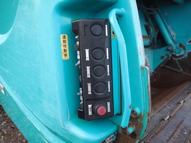 フォワード パッカー車/塵芥車 新明和 G-PX GT084-5733P プレス式 ダンボール/ペーパー仕様 容積8.6立米 連続スイッチ リーフサス ターボ210馬力 積載1.85t 6速MT バックモニター(35枚目)