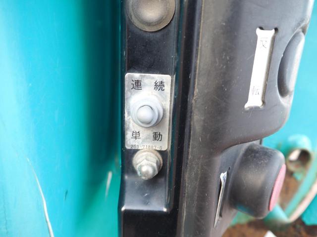 フォワード パッカー車/塵芥車 新明和 G-PX GT084-5733P プレス式 ダンボール/ペーパー仕様 容積8.6立米 連続スイッチ リーフサス ターボ210馬力 積載1.85t 6速MT バックモニター(36枚目)