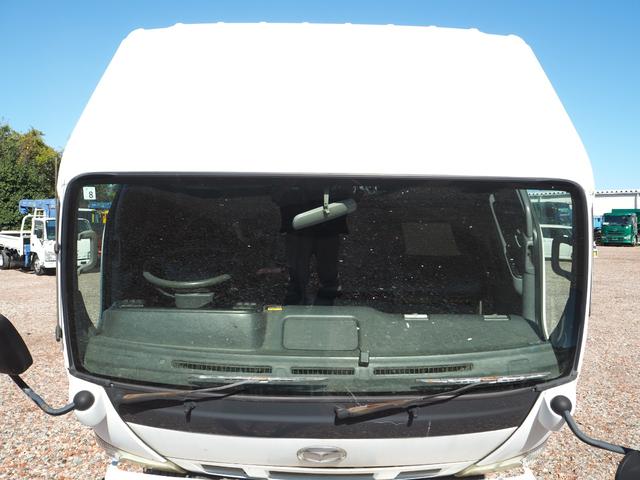 タイタントラック ワイド幅 セミロングボディ 古河ユニック URU294RKK 4段クレーン フックイン 差し違いアウトリガー 2.93t吊 ラジコン 上物同年 平ボディ 床鉄板張り ターボ160馬力 積載3.5t(33枚目)