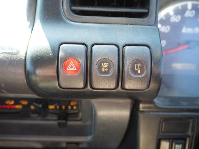 タイタントラック ワイド幅 セミロングボディ 古河ユニック URU294RKK 4段クレーン フックイン 差し違いアウトリガー 2.93t吊 ラジコン 上物同年 平ボディ 床鉄板張り ターボ160馬力 積載3.5t(69枚目)