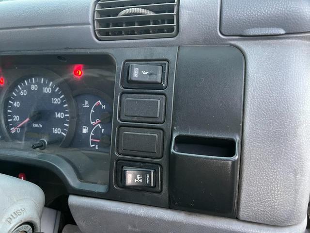 キャンター 　ワイドロング　クレーン付ダンプ　新明和製　ＣＢ２０－３１ＳＢ　３段クレーン　２．０２ｔ吊　新明和製　ＤＲ２－０１１０Ｓ－Ｃ　三方開　煤焼きなし　生エンジン　１４０馬力　積載２．９ｔ　５速ＭＴ　ＥＴＣ（71枚目）