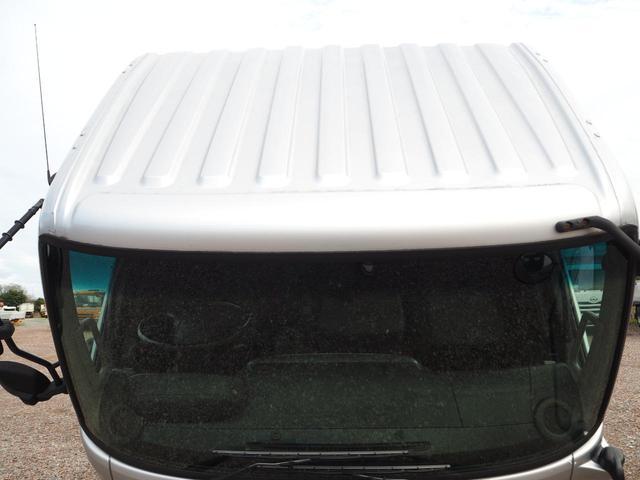 ヒノレンジャー 　標準幅　古河ユニック　ＵＲＵ３４４ＲＫＫ　４段クレーン　フックイン　２．９３ｔ吊　ラジコン付　上物同年　平ボディ　三方開　内フック（丸環）　軽々ゲート　ターボ２１０馬力　ベッド付　積載２．６ｔ　ＨＩＤ（34枚目）