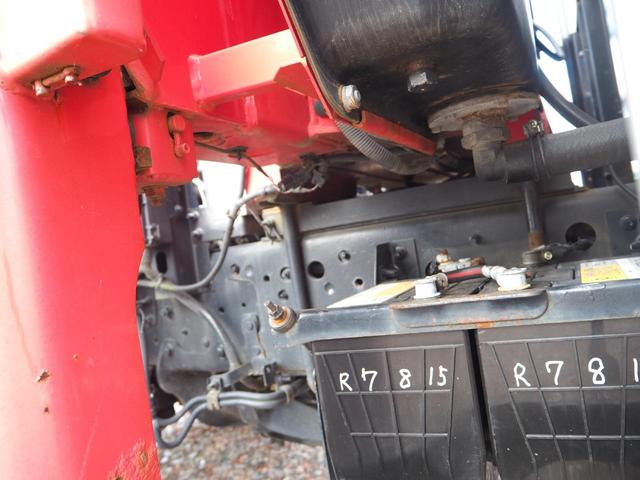 ヒノレンジャー 　標準幅　古河ユニック　ＵＲＵ３４４ＲＫＫ　４段クレーン　フックイン　２．９３ｔ吊　ラジコン付　上物同年　平ボディ　三方開　内フック（丸環）　軽々ゲート　ターボ２１０馬力　ベッド付　積載２．６ｔ　ＨＩＤ（55枚目）