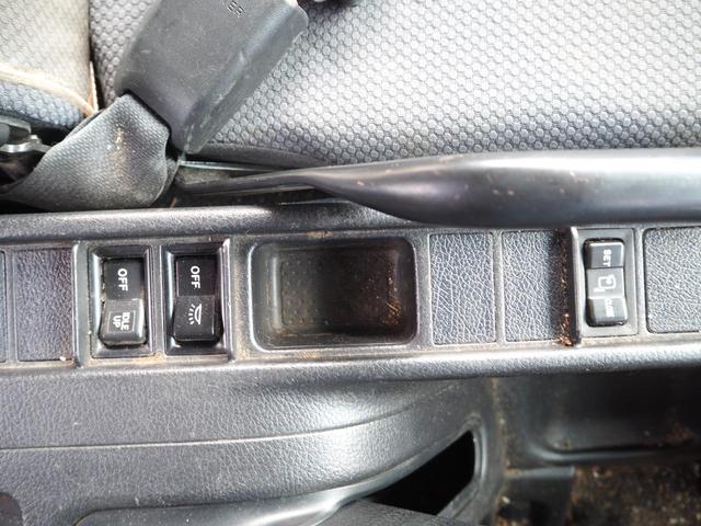 ヒノレンジャー 　標準幅　古河ユニック　ＵＲＵ３４４ＲＫＫ　４段クレーン　フックイン　２．９３ｔ吊　ラジコン付　上物同年　平ボディ　三方開　内フック（丸環）　軽々ゲート　ターボ２１０馬力　ベッド付　積載２．６ｔ　ＨＩＤ（69枚目）