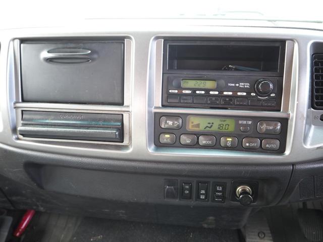 ヒノレンジャー 　標準幅　古河ユニック　ＵＲＵ３４４ＲＫＫ　４段クレーン　フックイン　２．９３ｔ吊　ラジコン付　上物同年　平ボディ　三方開　内フック（丸環）　軽々ゲート　ターボ２１０馬力　ベッド付　積載２．６ｔ　ＨＩＤ（71枚目）