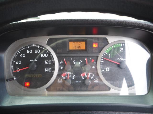 ヒノレンジャー 　標準幅　古河ユニック　ＵＲＵ３４４ＲＫＫ　４段クレーン　フックイン　２．９３ｔ吊　ラジコン付　上物同年　平ボディ　三方開　内フック（丸環）　軽々ゲート　ターボ２１０馬力　ベッド付　積載２．６ｔ　ＨＩＤ（74枚目）