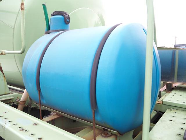 プロフィア 2デフ カヤバ MR4450 コンクリートミキサー車/生コン車 M44 ドラム容量8.7立米 混合容量4.4立米 電動スランプガード/ホッパーカバー 補助シュート ターボ 積載9.95t 7速MT(15枚目)