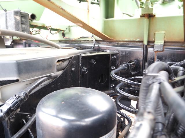 プロフィア 2デフ カヤバ MR4450 コンクリートミキサー車/生コン車 M44 ドラム容量8.7立米 混合容量4.4立米 電動スランプガード/ホッパーカバー 補助シュート ターボ 積載9.95t 7速MT(18枚目)