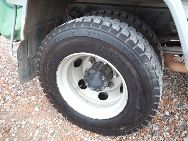 ヒノレンジャー カヤバ MR1640 コンクリートミキサー車/生コン車 M16 ドラム容量3.2.立米 混合容量1.6立米 ターボ210馬力 積載3.78t 6速MT ブレーキロック 坂道発進補助装置 HID(15枚目)