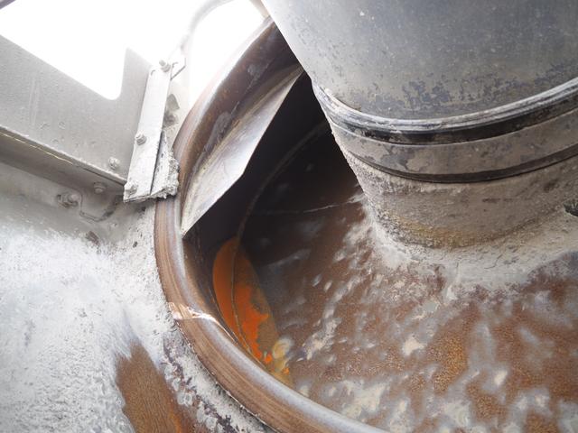 ヒノレンジャー カヤバ MR1640 コンクリートミキサー車/生コン車 M16 ドラム容量3.2.立米 混合容量1.6立米 ターボ210馬力 積載3.78t 6速MT ブレーキロック 坂道発進補助装置 HID(24枚目)