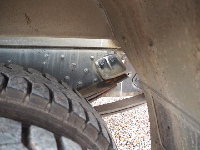 ヒノレンジャー カヤバ MR1640 コンクリートミキサー車/生コン車 M16 ドラム容量3.2.立米 混合容量1.6立米 ターボ210馬力 積載3.78t 6速MT ブレーキロック 坂道発進補助装置 HID(36枚目)