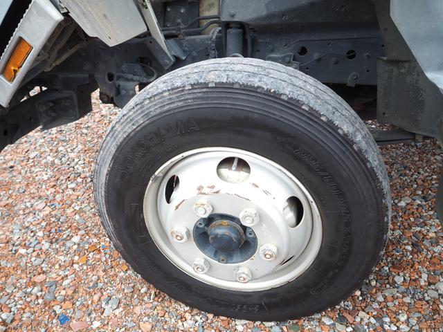 ヒノレンジャー カヤバ MR1640 コンクリートミキサー車/生コン車 M16 ドラム容量3.2.立米 混合容量1.6立米 ターボ210馬力 積載3.78t 6速MT ブレーキロック 坂道発進補助装置 HID(42枚目)