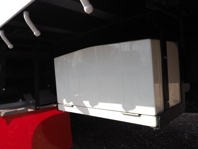 スーパーグレート 全塗装 3軸高床 2デフ 重機回送車 セルフクレーン 一組ボディ 古河ユニック 5段クレーン ハイジャッキ ラジコン 上物同年 ウインチ(ラジコン付) スロープハンガー ショートボディ 420馬力(43枚目)