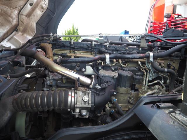 スーパーグレート 全塗装 3軸高床 2デフ 重機回送車 セルフクレーン 一組ボディ 古河ユニック 5段クレーン ハイジャッキ ラジコン 上物同年 ウインチ(ラジコン付) スロープハンガー ショートボディ 420馬力(53枚目)