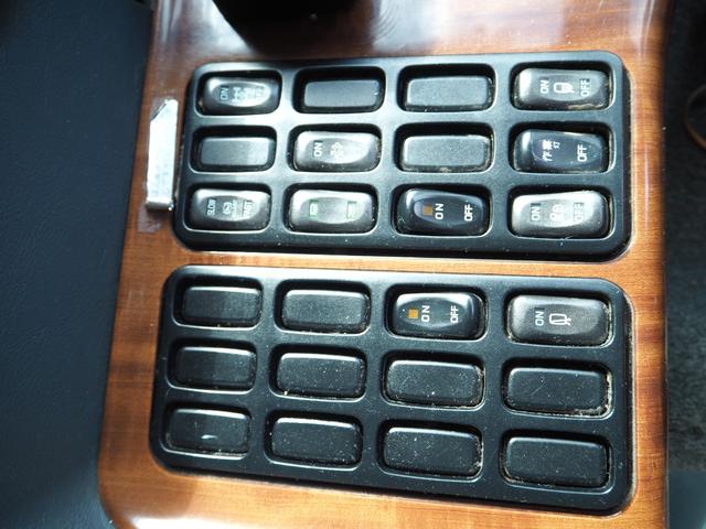 スーパーグレート 全塗装 3軸高床 2デフ 重機回送車 セルフクレーン 一組ボディ 古河ユニック 5段クレーン ハイジャッキ ラジコン 上物同年 ウインチ(ラジコン付) スロープハンガー ショートボディ 420馬力(75枚目)