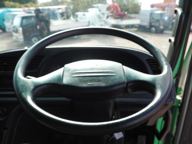 ギガ 3軸高床 2デフ 汚泥運搬車/タンク車 9.5立米 オールステンレスボディ 吐水口バルブ ホース挿入口ハッチ 水密ハンドルロック 新明和 BS天蓋ダンプ DR11-02SC 積載9.35t リーフサス(80枚目)